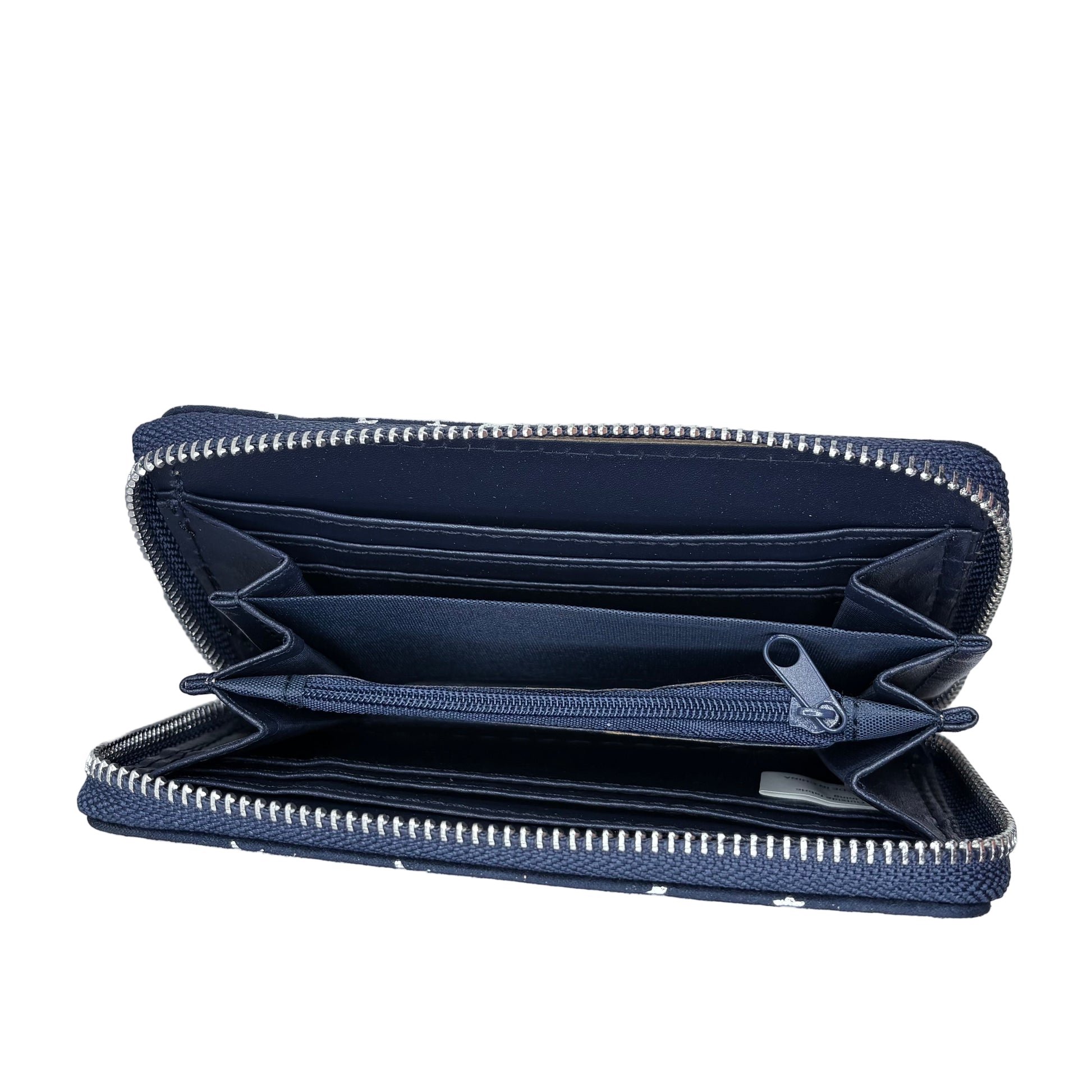 Navy blue purse with note and coin sections
