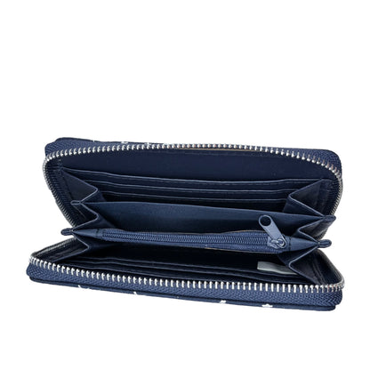 Navy blue purse with note and coin sections