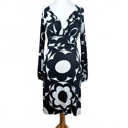 Black and white dress on a mannequin on a white background 